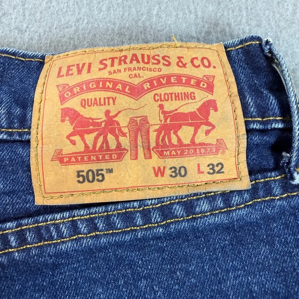 Levis 505 Regular Fit Straight Leg Jeans Mens 30x32 Blue Denim Pants
